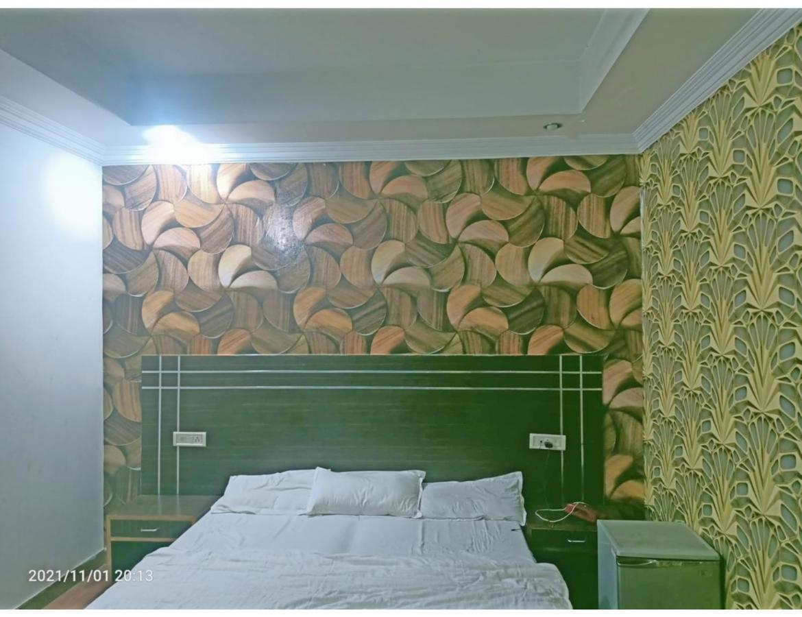 Hotel Kishore International, Amritszár Kültér fotó