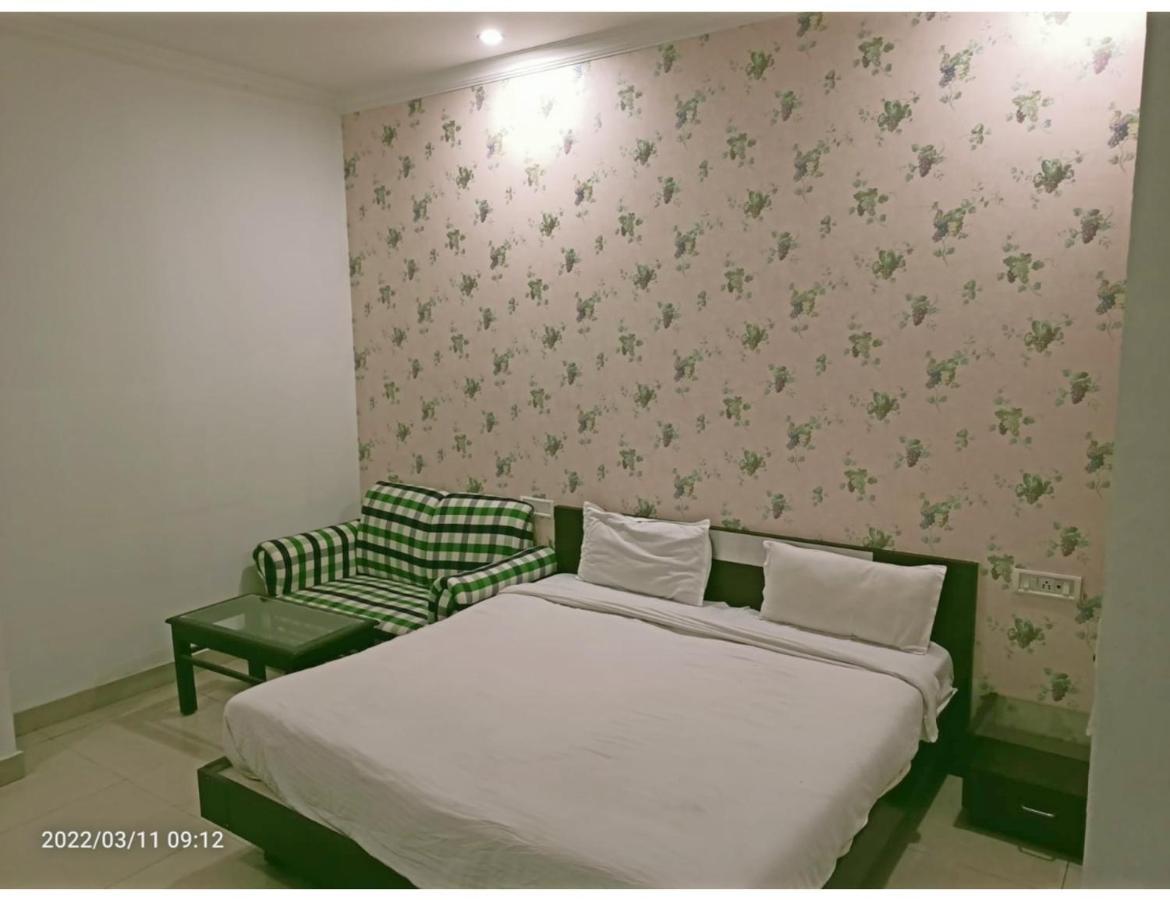 Hotel Kishore International, Amritszár Kültér fotó
