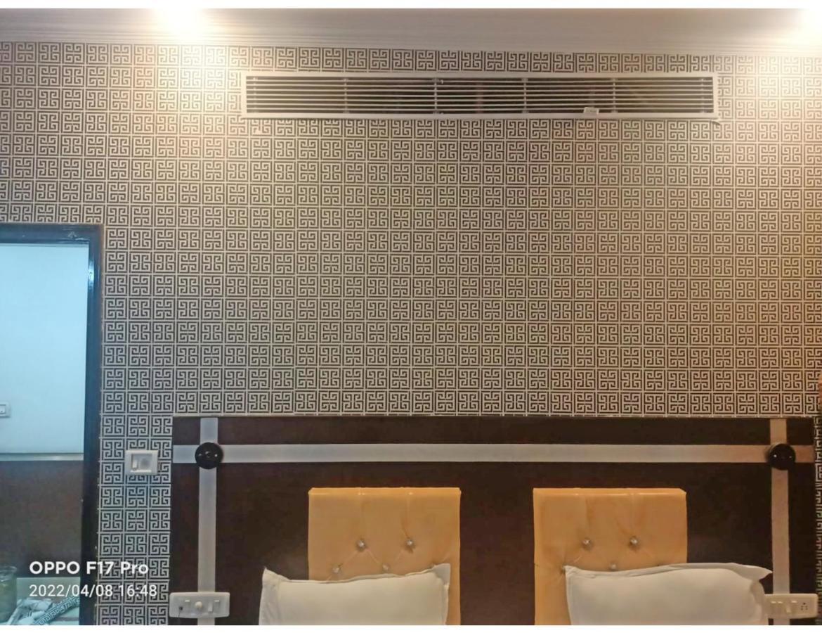 Hotel Kishore International, Amritszár Kültér fotó
